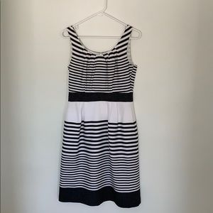 Banana Republic knee length sheath dress